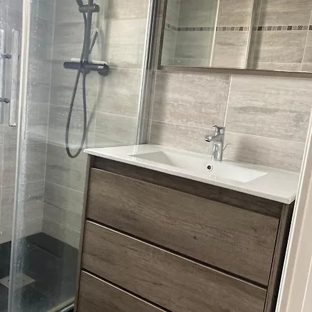 Apartment T3 Personnes Dans Calme *